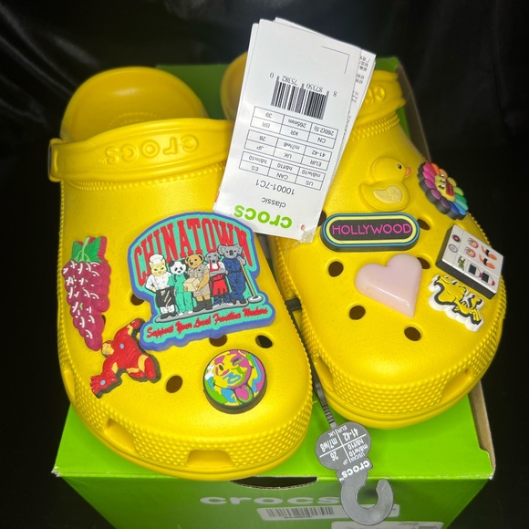 Crocs - Picture 1 of 2